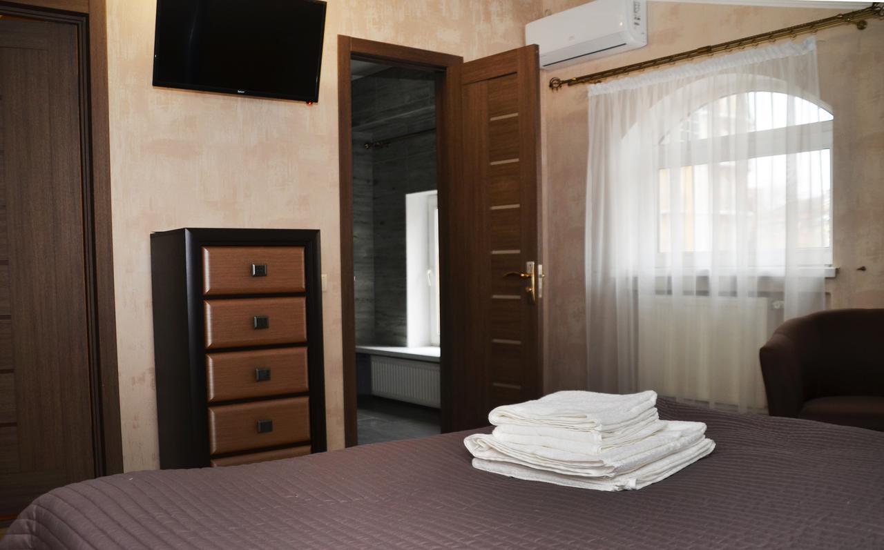 Centralnyi Hotel 波尔塔瓦 外观 照片