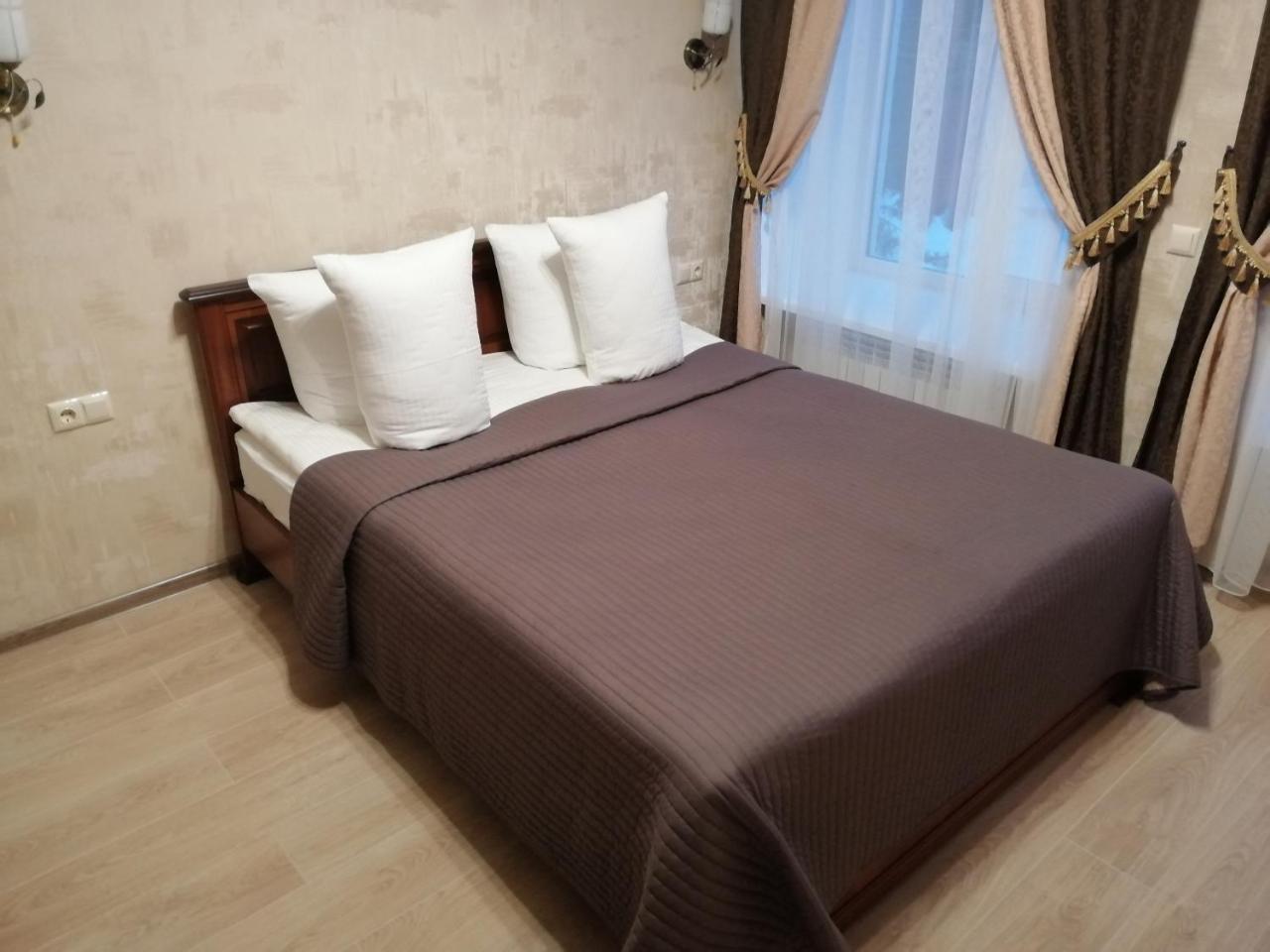 Centralnyi Hotel 波尔塔瓦 外观 照片
